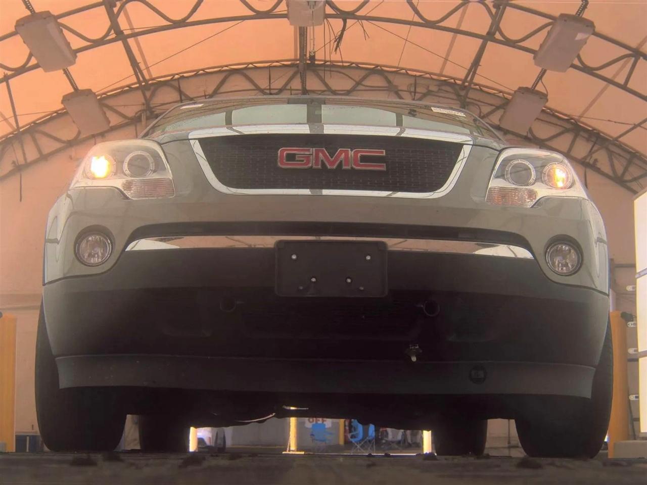GMC Acadia FWD 4dr SLT2 2008