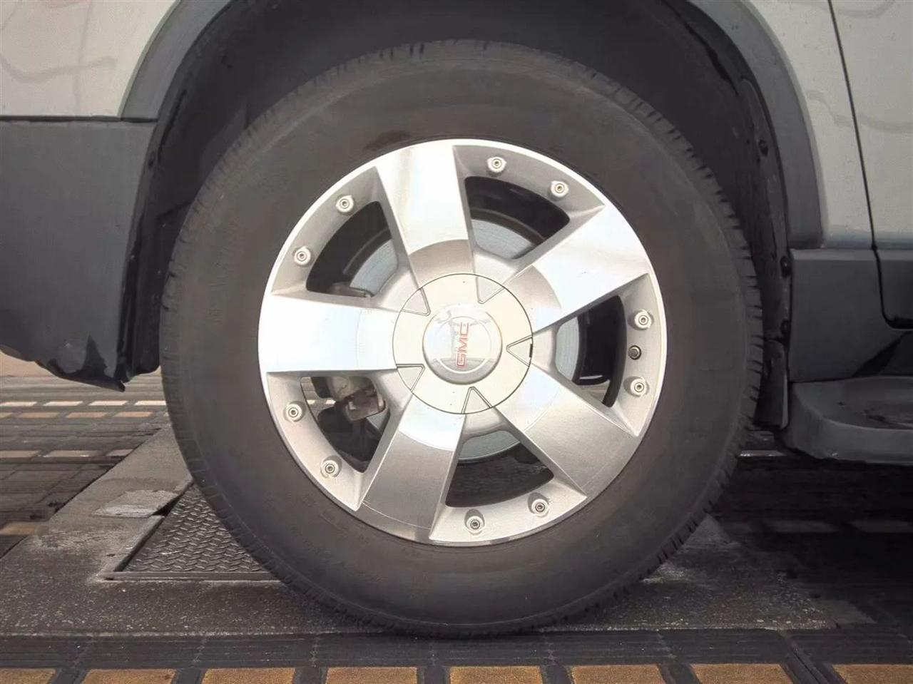 GMC Acadia FWD 4dr SLT2 2008