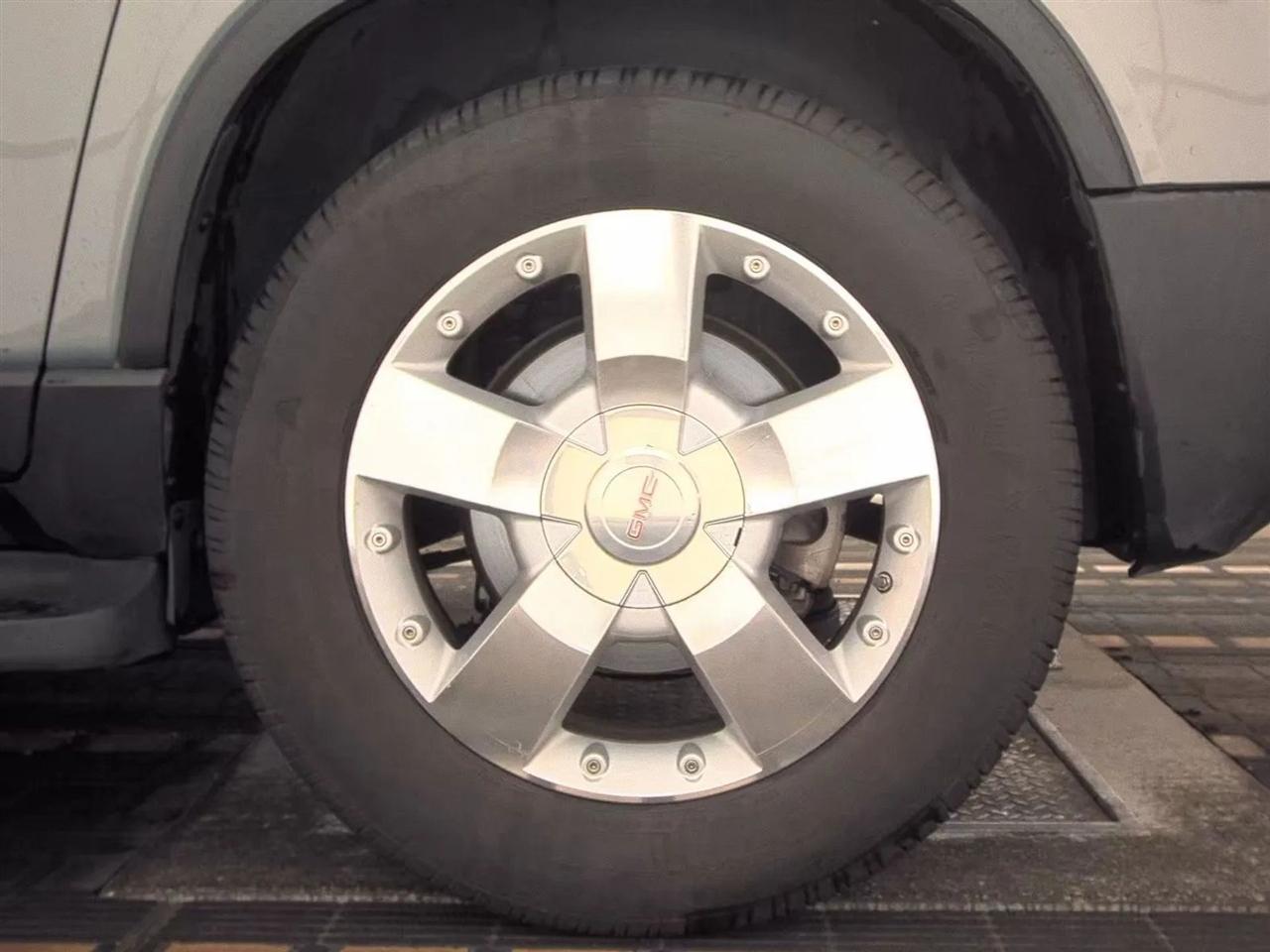 GMC Acadia FWD 4dr SLT2 2008