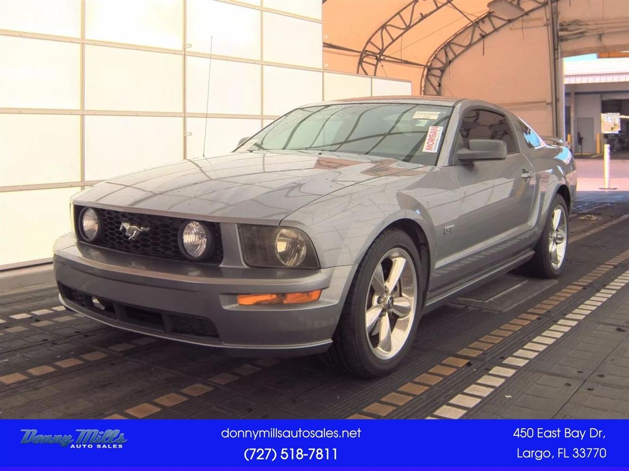 Ford Mustang 2dr Cpe GT Deluxe 2007