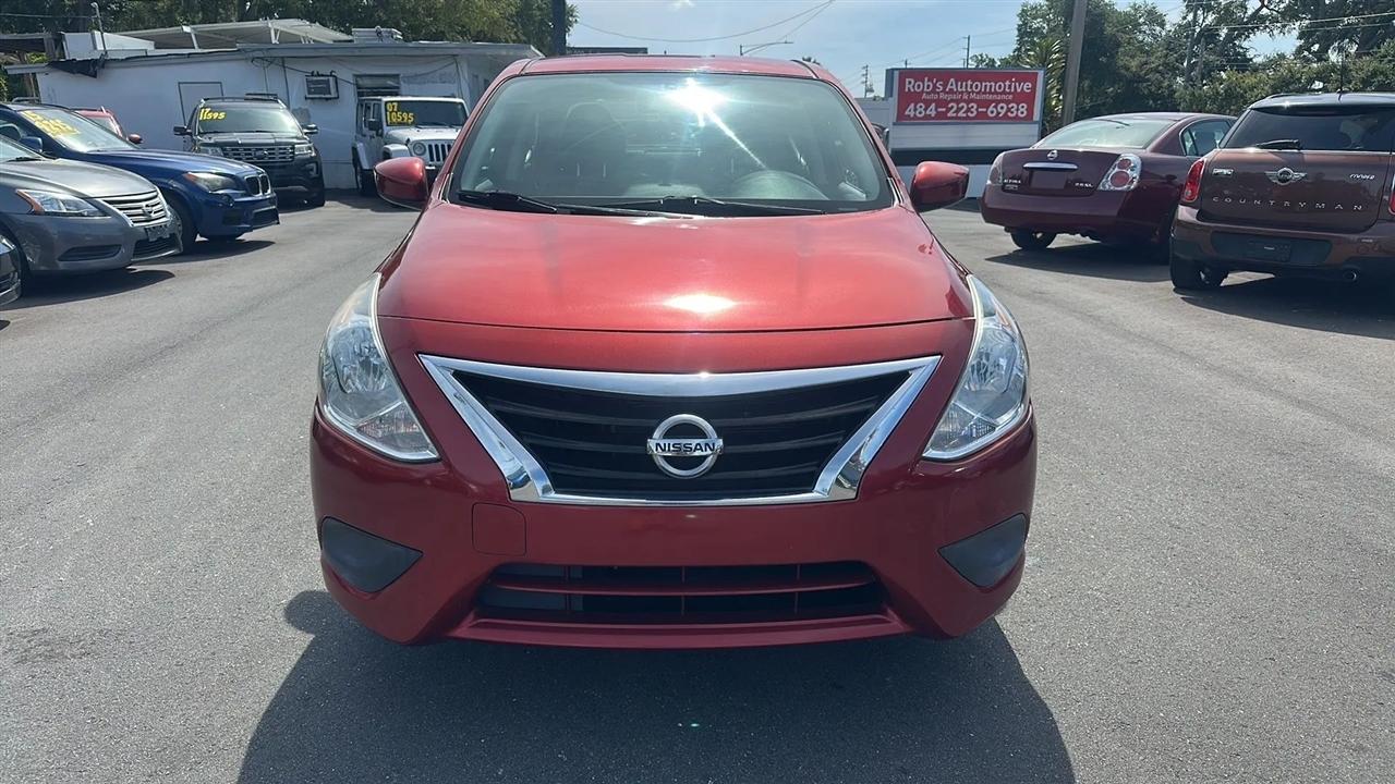 Nissan Versa Sedan SV CVT 2019