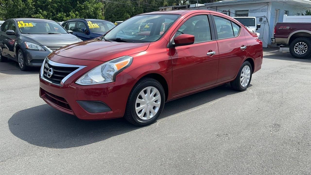 Nissan Versa Sedan SV CVT 2019