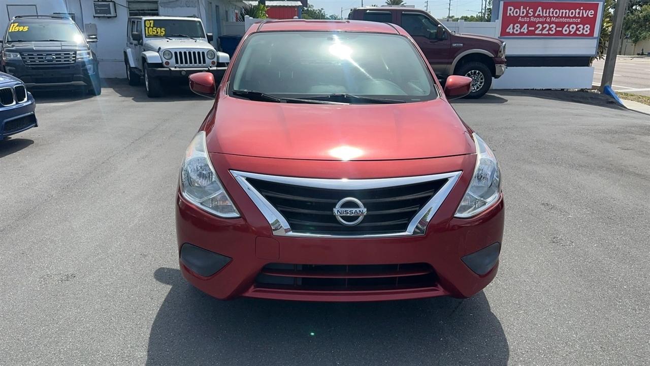 Nissan Versa Sedan SV CVT 2019