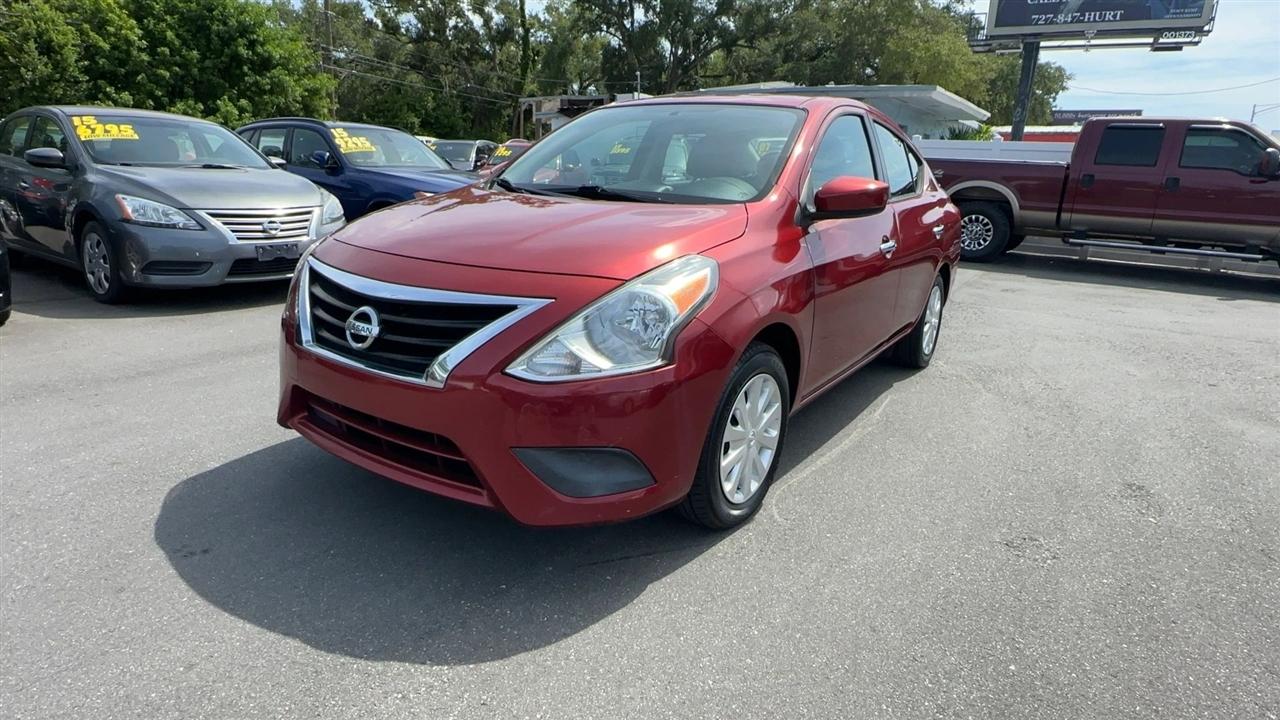 Nissan Versa Sedan SV CVT 2019