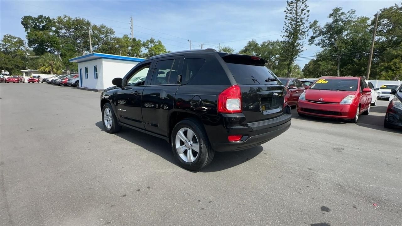 Jeep Compass FWD 4dr Latitude 2011