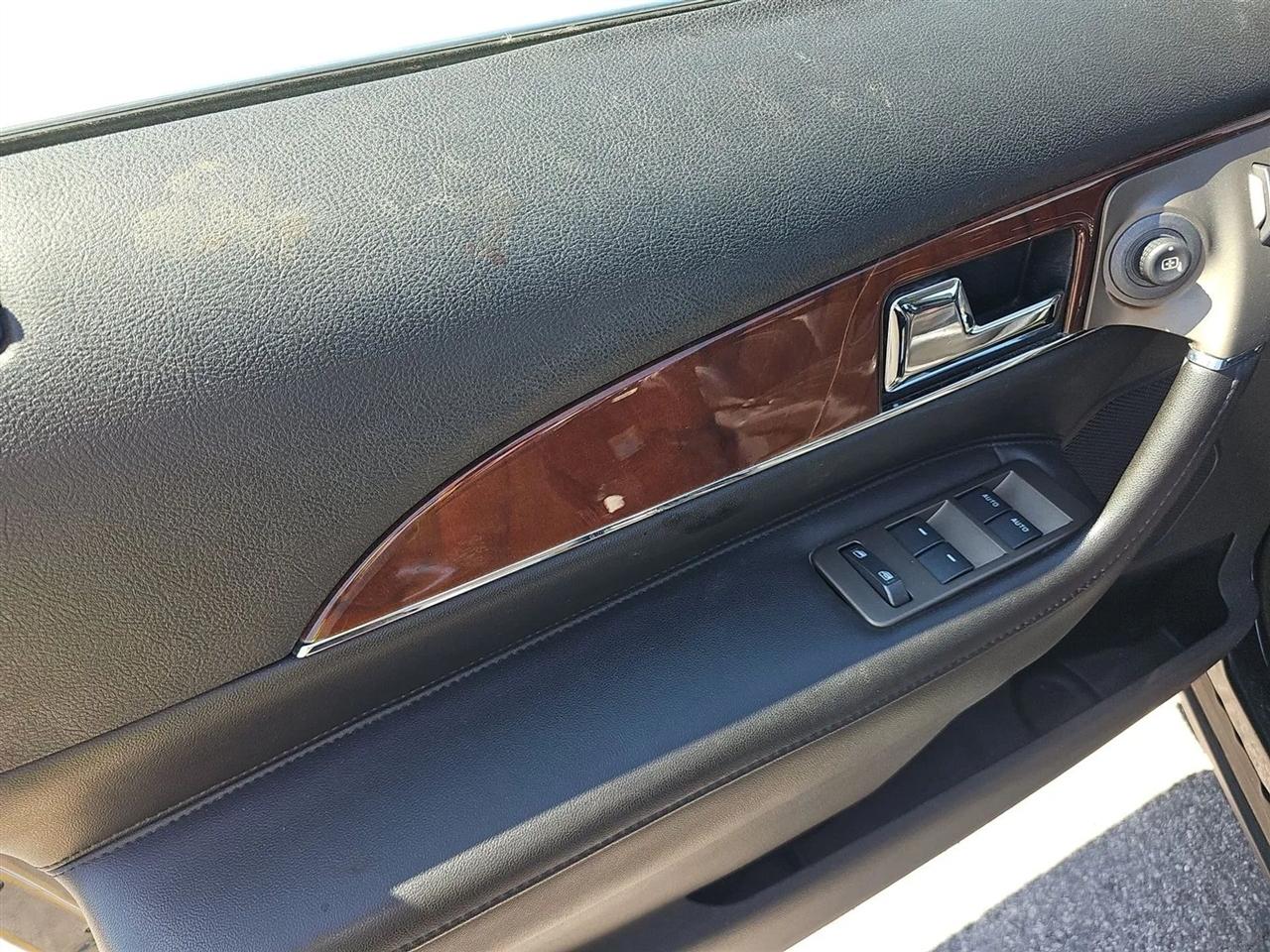 Lincoln MKX AWD 4dr 2014