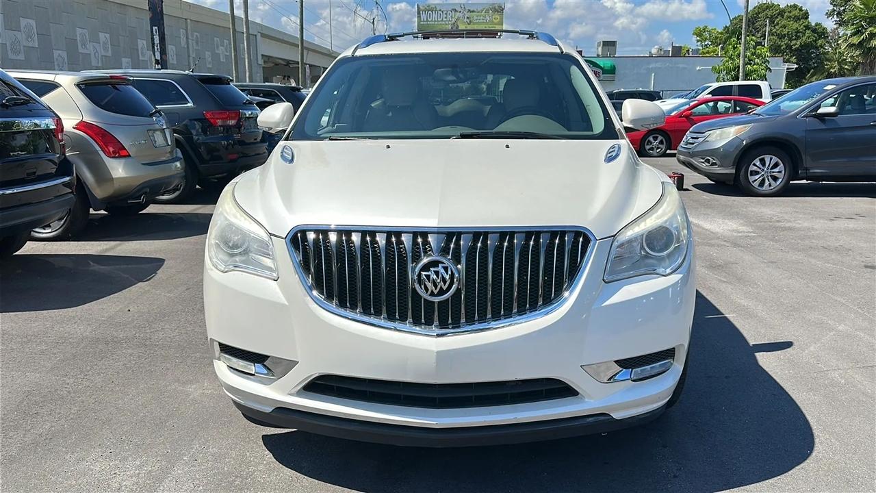 Buick Enclave FWD 4dr Leather 2013