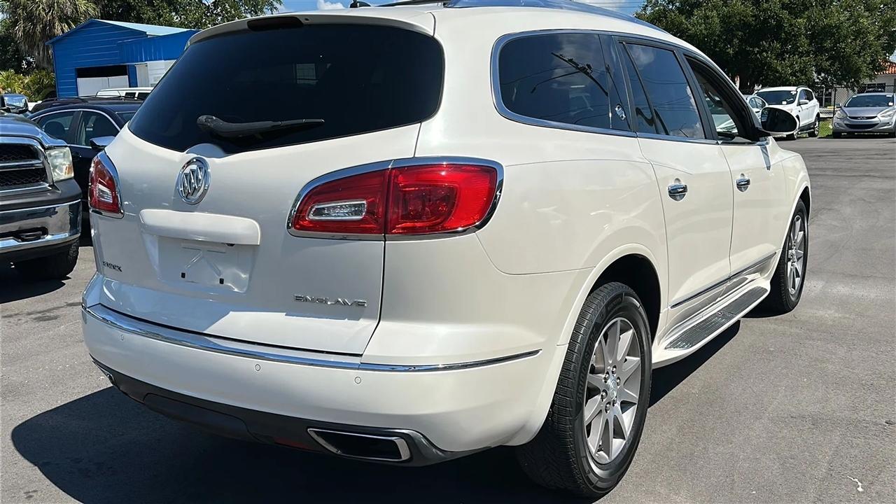 Buick Enclave FWD 4dr Leather 2013