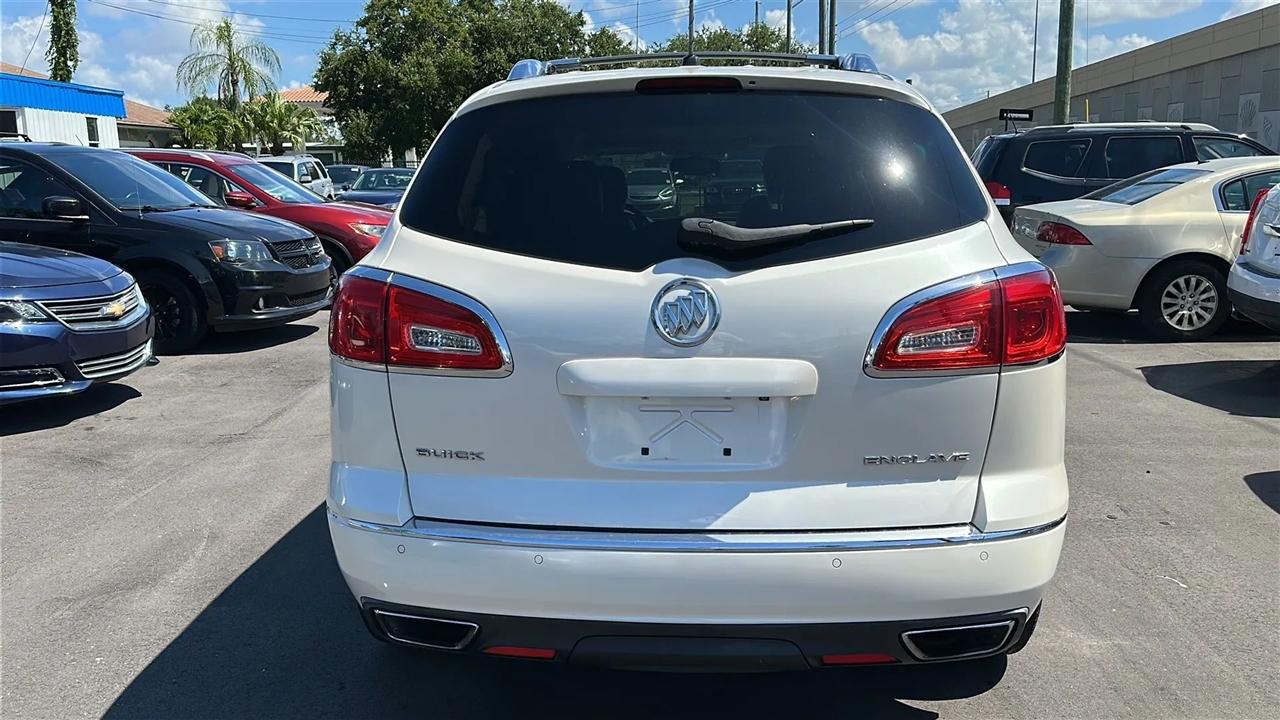 Buick Enclave FWD 4dr Leather 2013