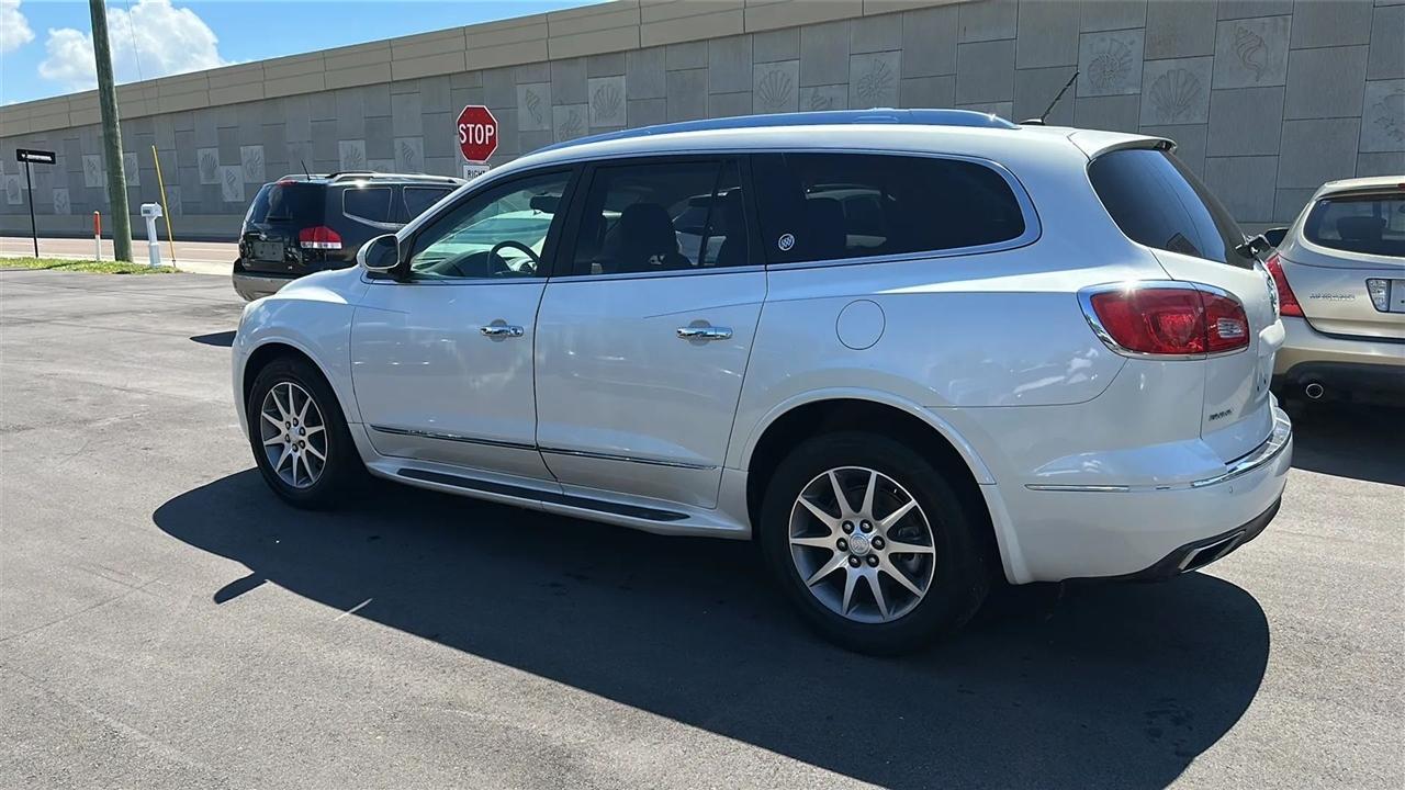 Buick Enclave FWD 4dr Leather 2013