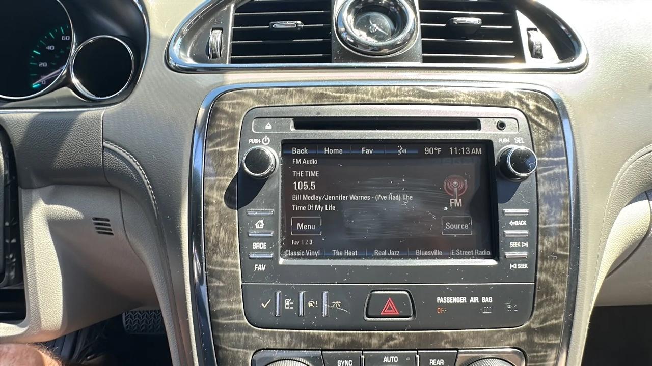 Buick Enclave FWD 4dr Leather 2013