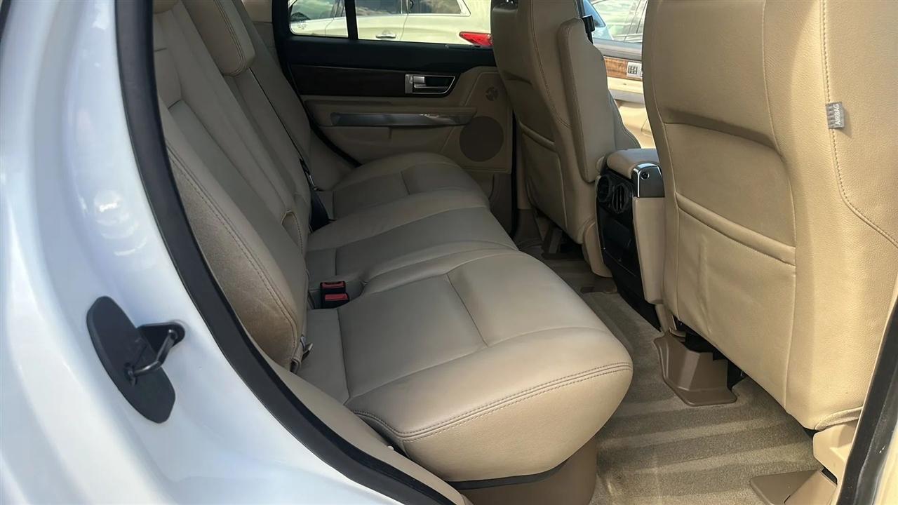 Land Rover Range Rover Sport 4WD 4dr HSE 2012