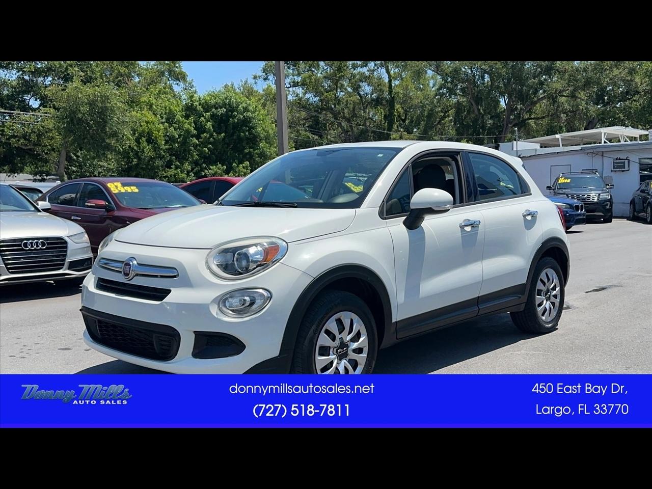 2017 FIAT 500X Pop's photo