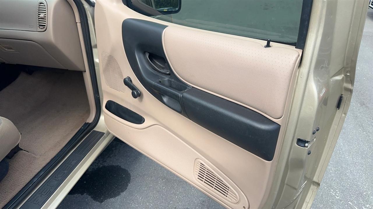 Ford Ranger 2dr Supercab 3.0L XLT Appearance 2002