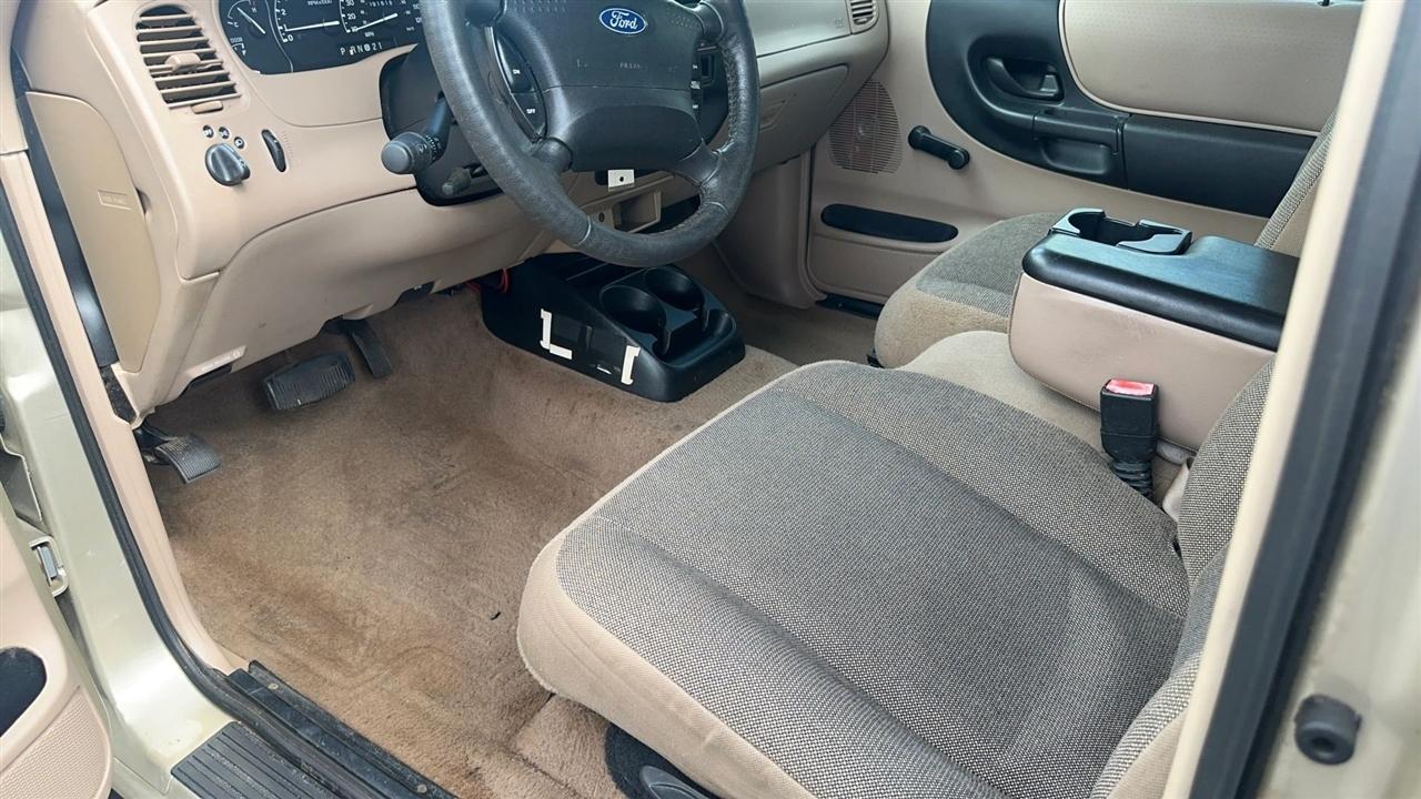 Ford Ranger 2dr Supercab 3.0L XLT Appearance 2002
