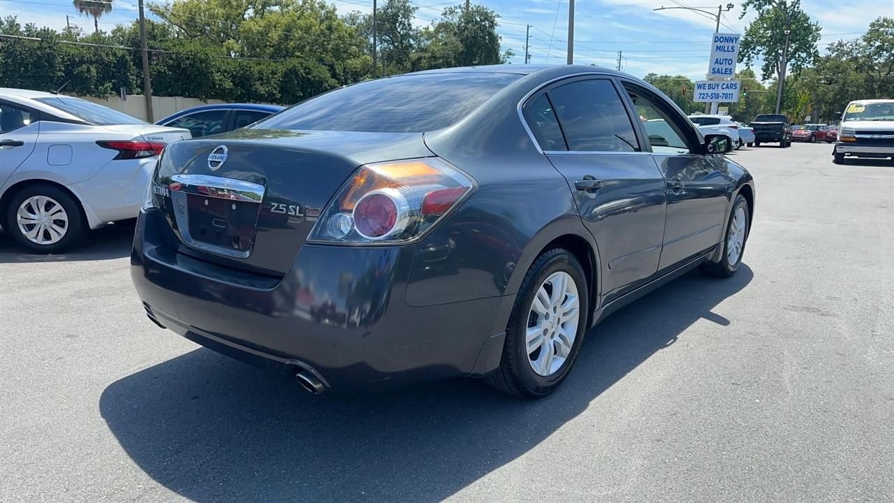 Nissan Altima 4dr Sdn I4 CVT 2.5 SL 2011