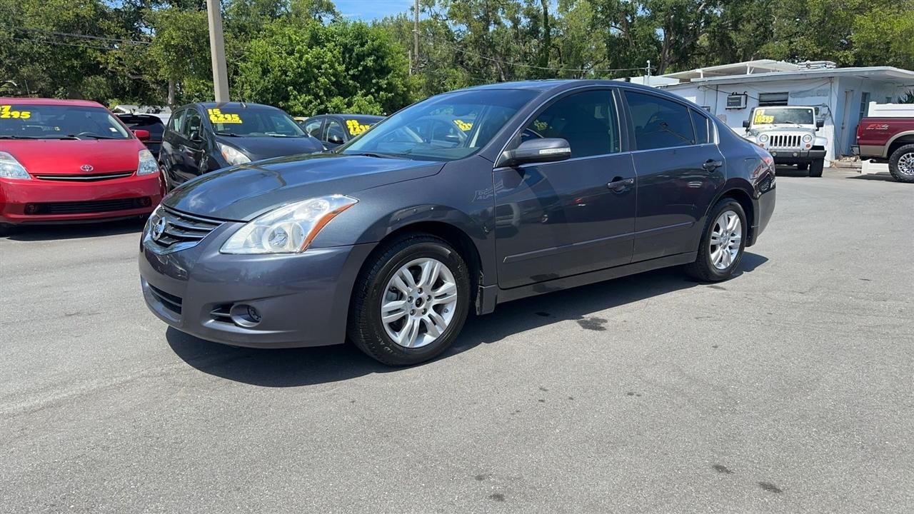 Nissan Altima 4dr Sdn I4 CVT 2.5 SL 2011