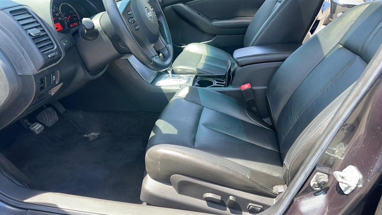 Nissan Altima 4dr Sdn I4 CVT 2.5 SL 2011