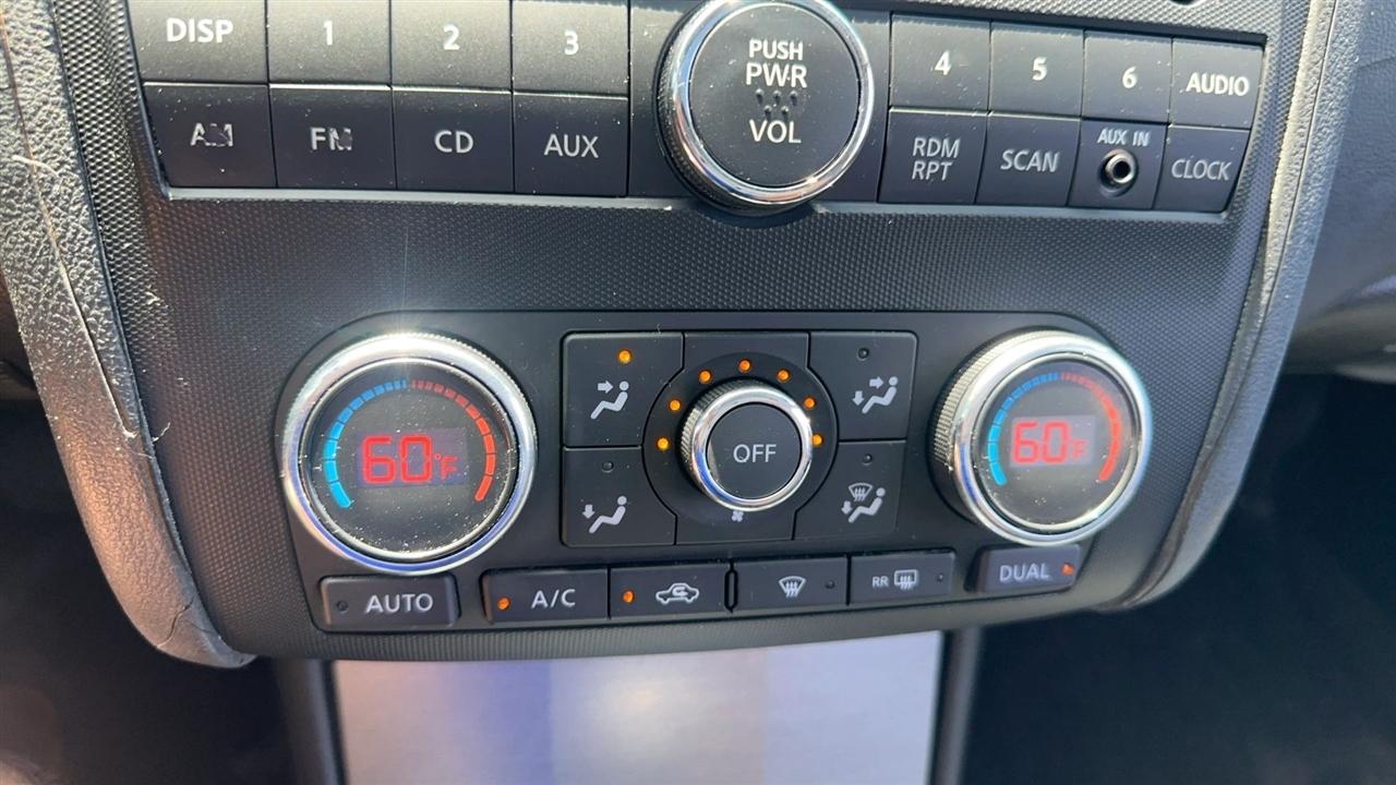 Nissan Altima 4dr Sdn I4 CVT 2.5 SL 2011