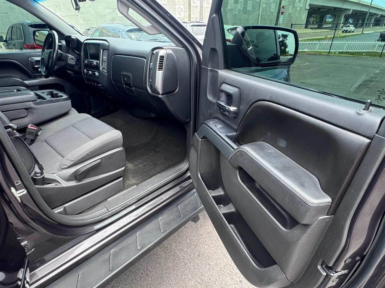 Chevrolet Silverado 1500 4WD Crew Cab 143.5" LT w/1LT 2016