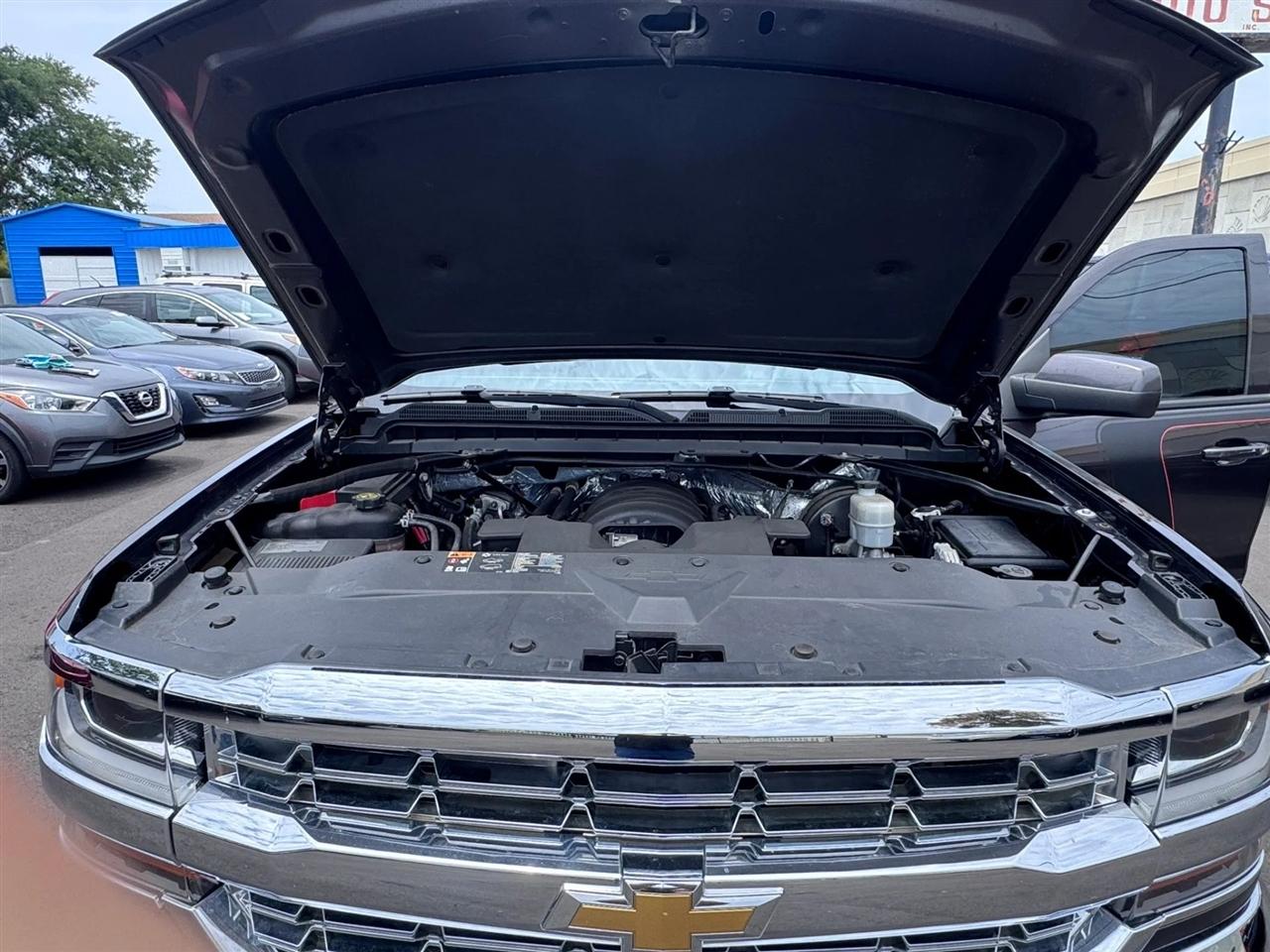 Chevrolet Silverado 1500 4WD Crew Cab 143.5" LT w/1LT 2016