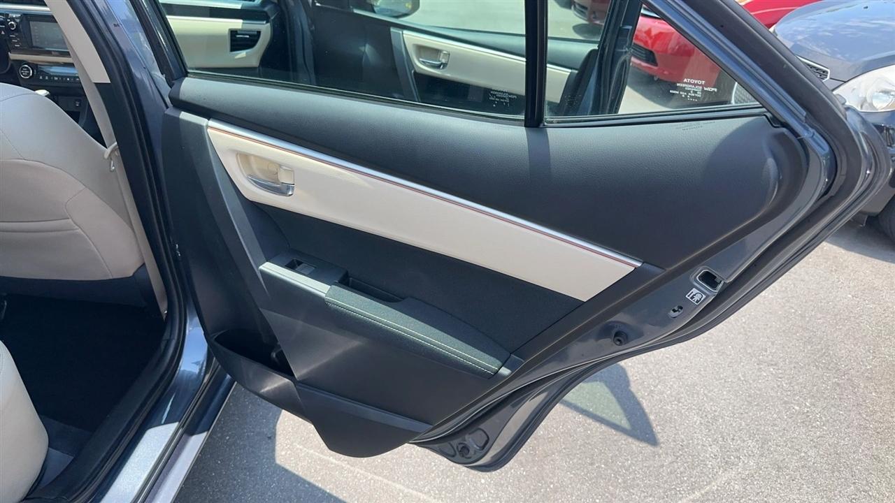 Toyota Corolla 4dr Sdn CVT LE ECO (Natl) 2014
