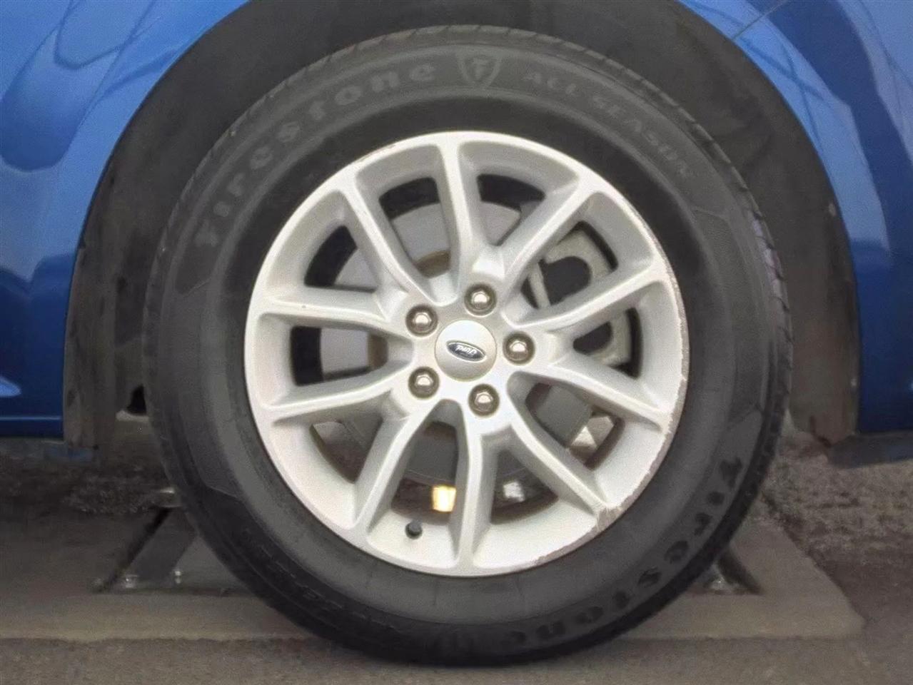 Ford Flex 4dr SE FWD 2013