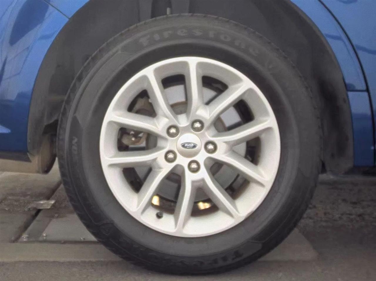 Ford Flex 4dr SE FWD 2013