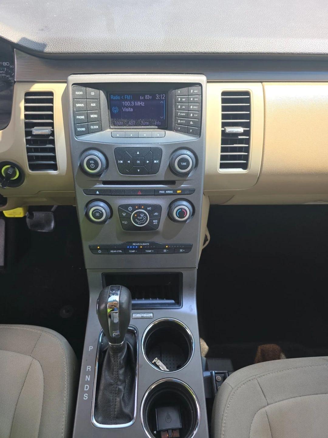 Ford Flex 4dr SE FWD 2013