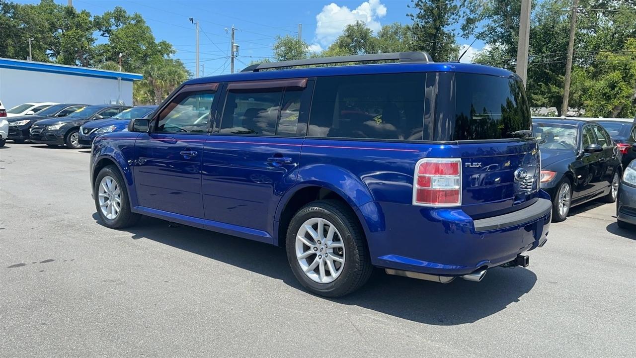 Ford Flex 4dr SE FWD 2013