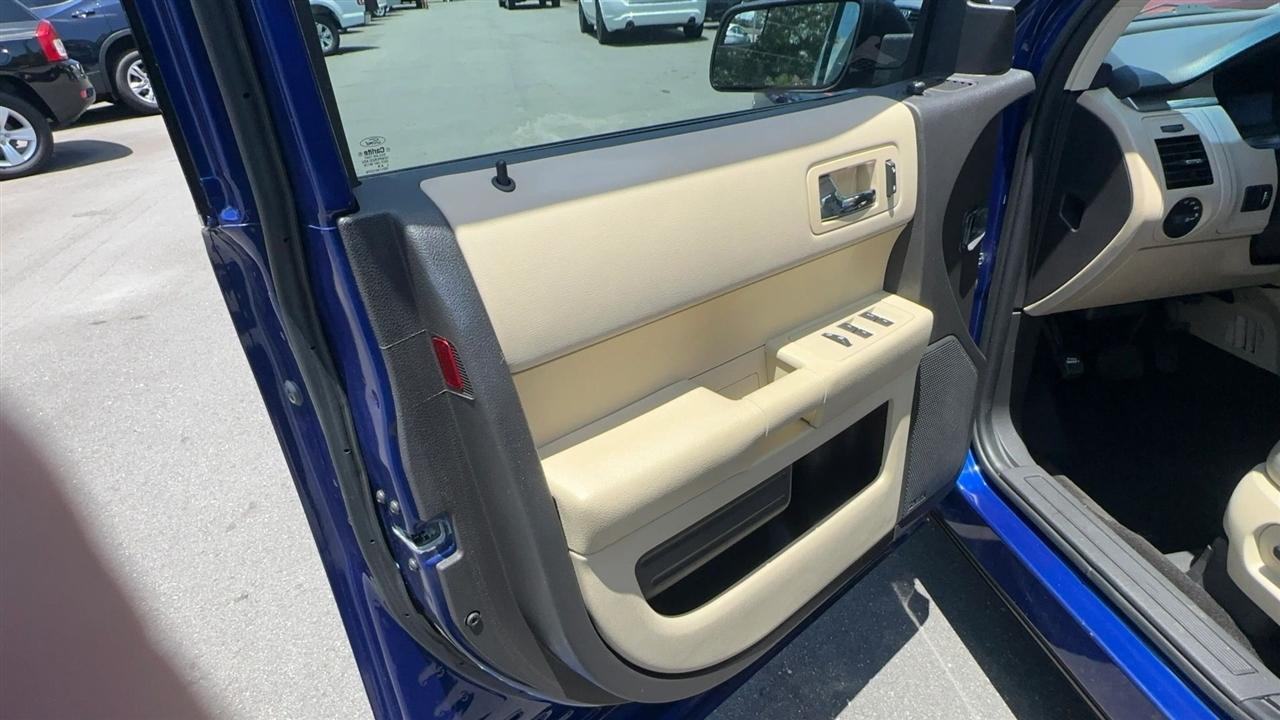 Ford Flex 4dr SE FWD 2013
