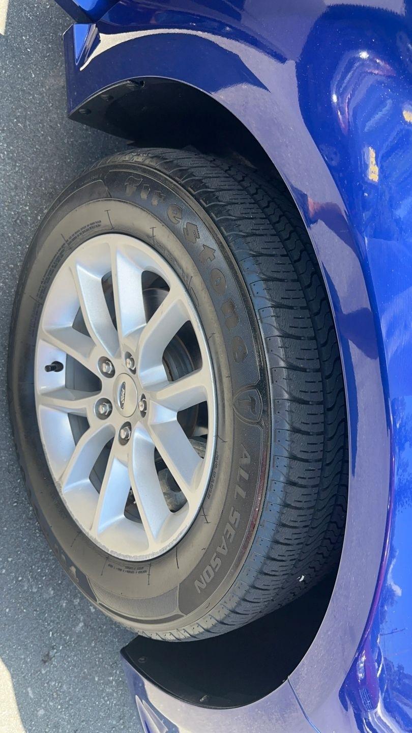 Ford Flex 4dr SE FWD 2013