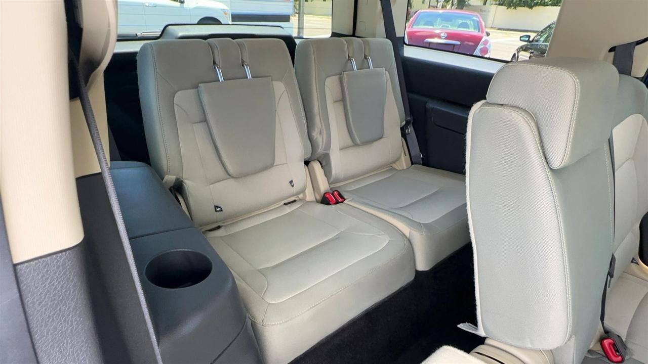 Ford Flex 4dr SE FWD 2013