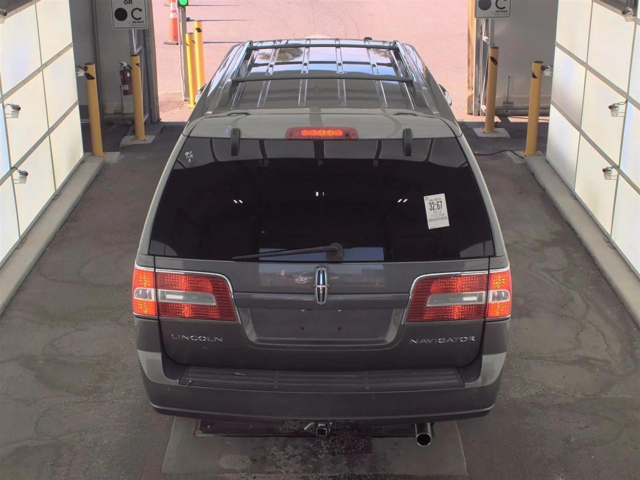 Lincoln Navigator 2WD 4dr 2012