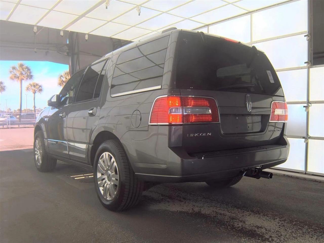Lincoln Navigator 2WD 4dr 2012