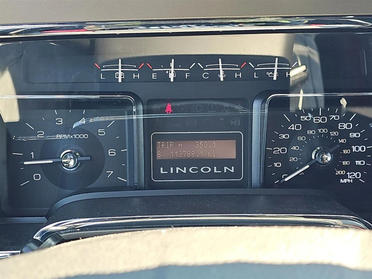 Lincoln Navigator 2WD 4dr 2012