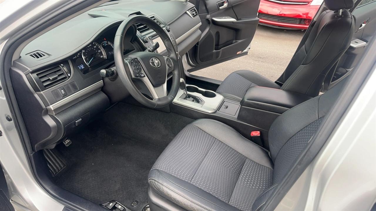 Toyota Camry 2014.5 4dr Sdn I4 Auto SE Sport (Natl) 2014