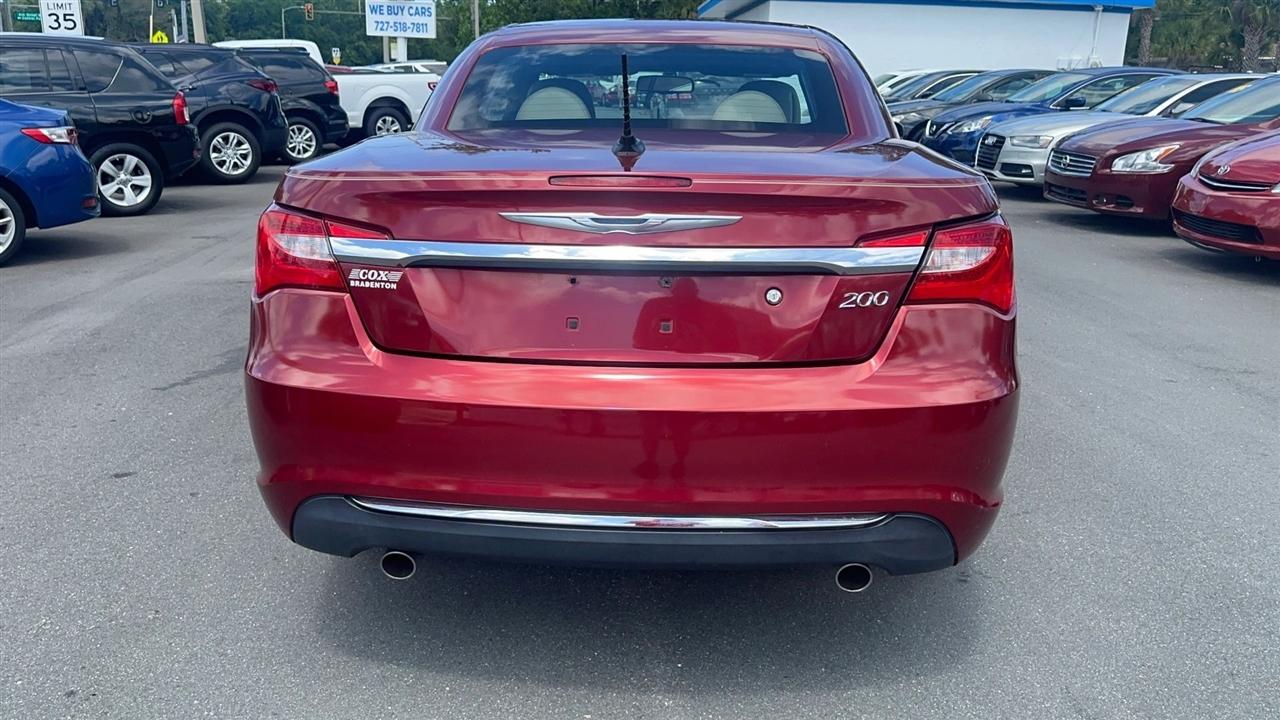 Chrysler 200 2dr Conv Limited 2012