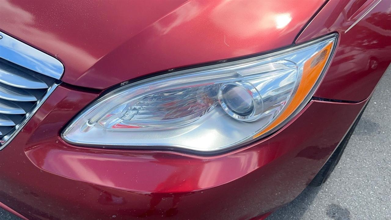 Chrysler 200 2dr Conv Limited 2012