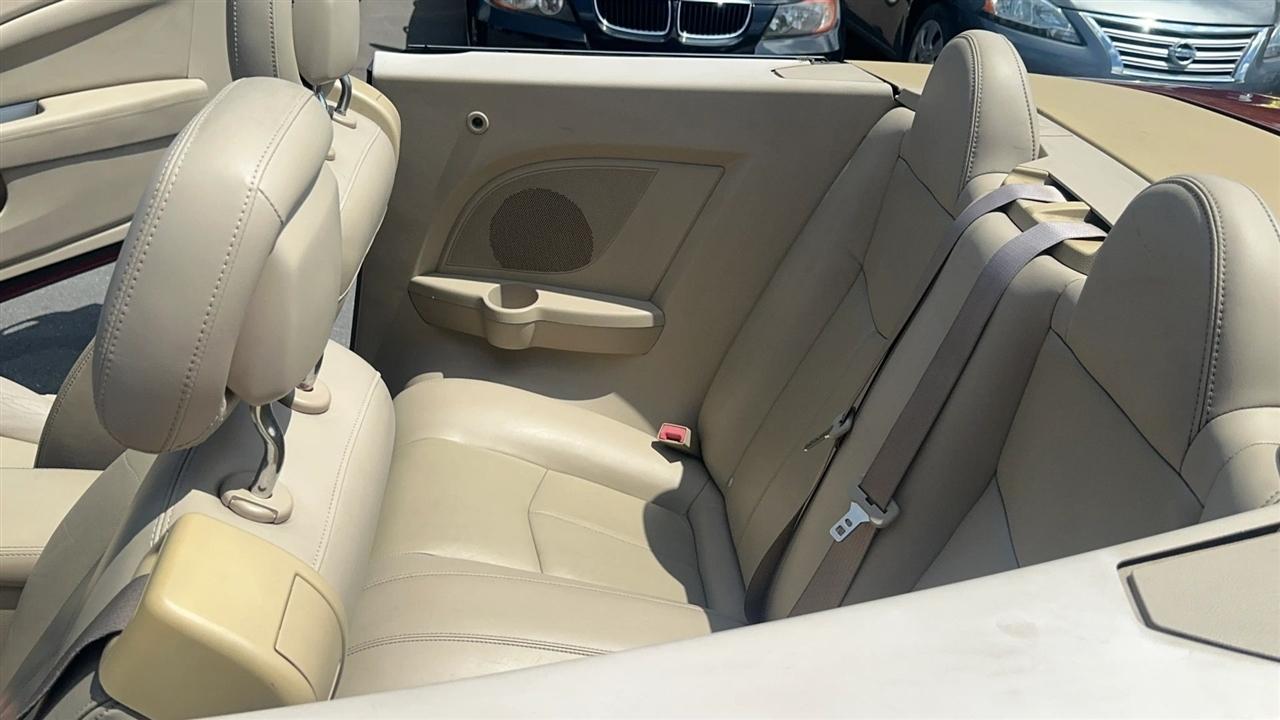Chrysler 200 2dr Conv Limited 2012
