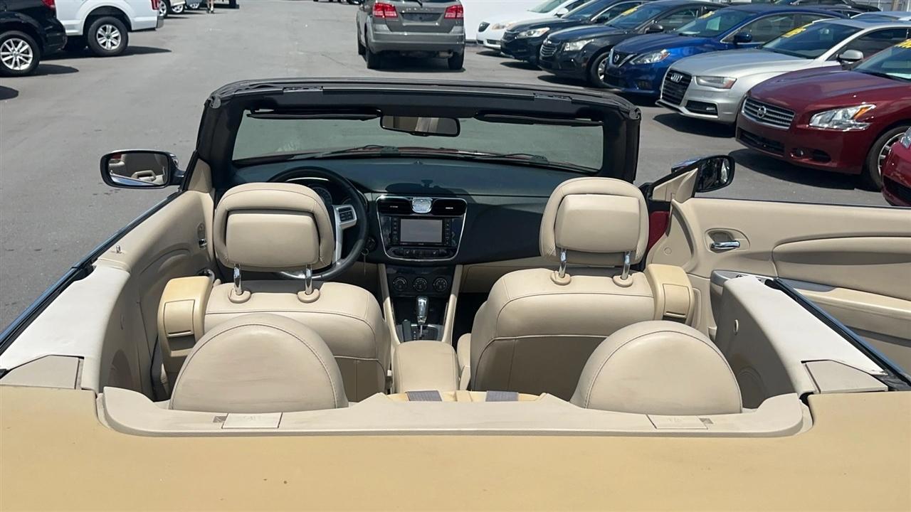 Chrysler 200 2dr Conv Limited 2012