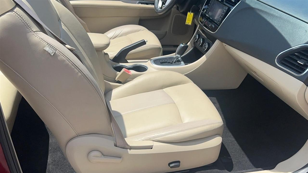 Chrysler 200 2dr Conv Limited 2012