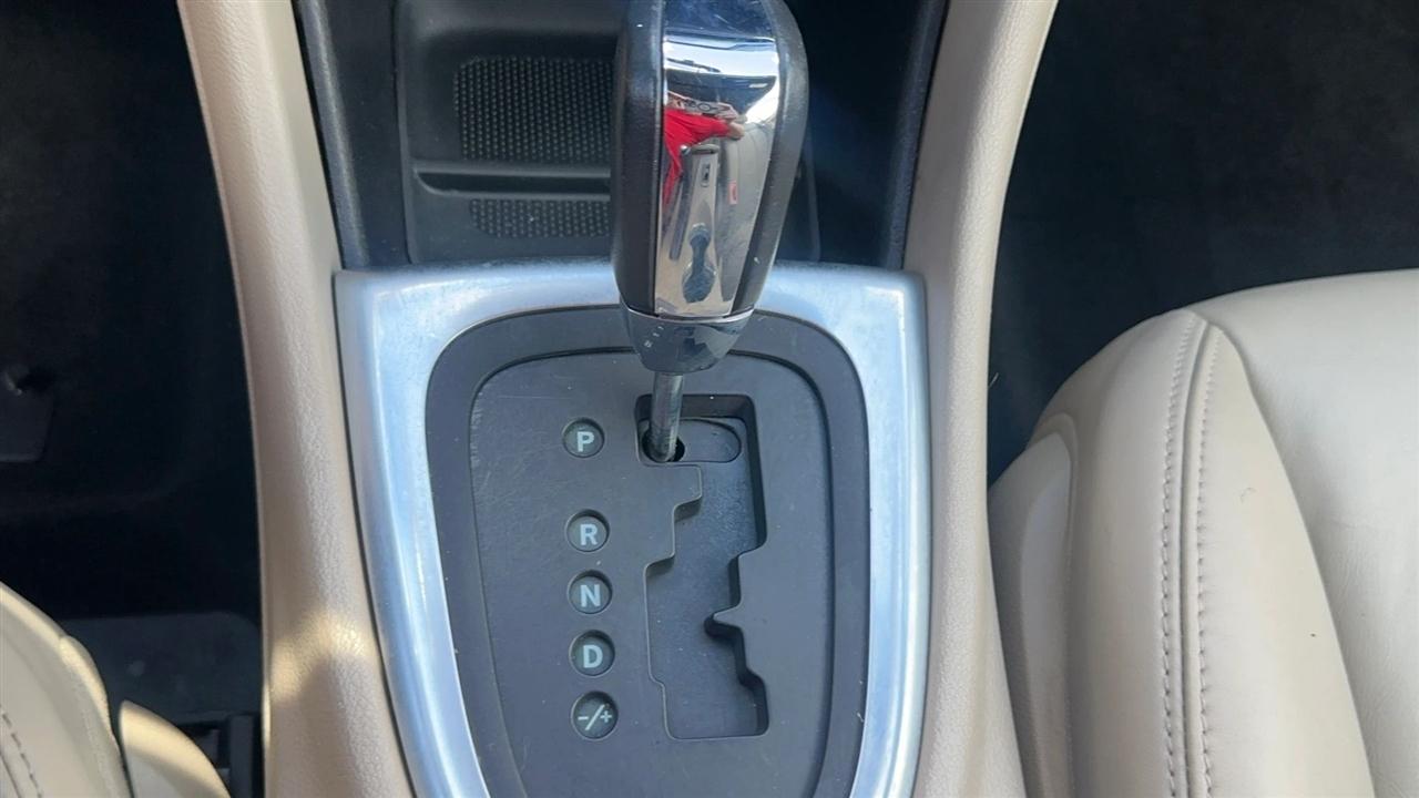 Chrysler 200 2dr Conv Limited 2012