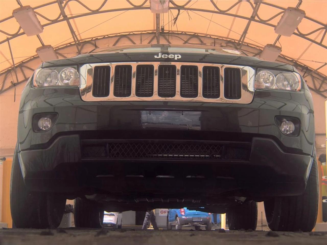 Jeep Grand Cherokee 4WD 4dr Laredo 2012
