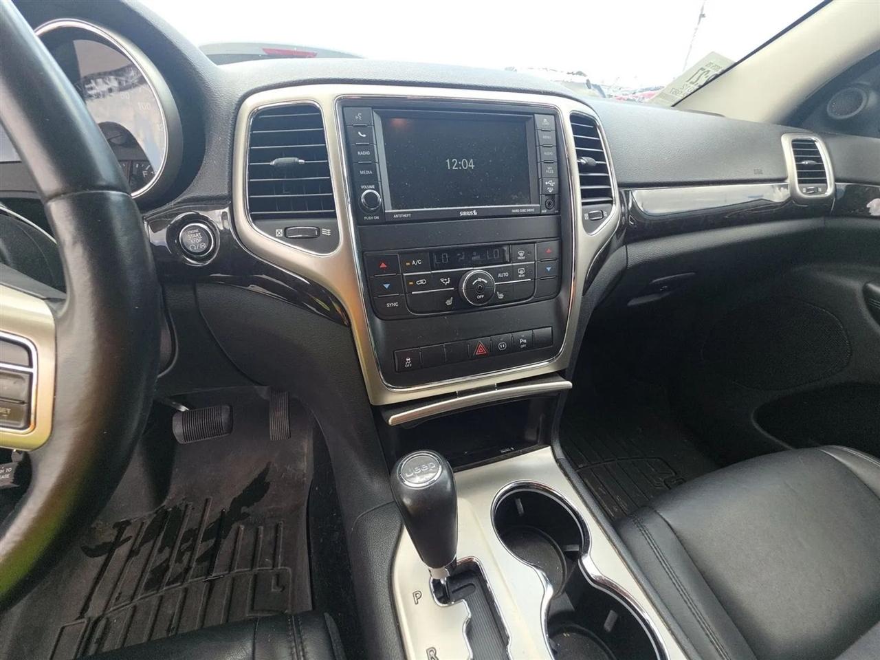 Jeep Grand Cherokee 4WD 4dr Laredo 2012
