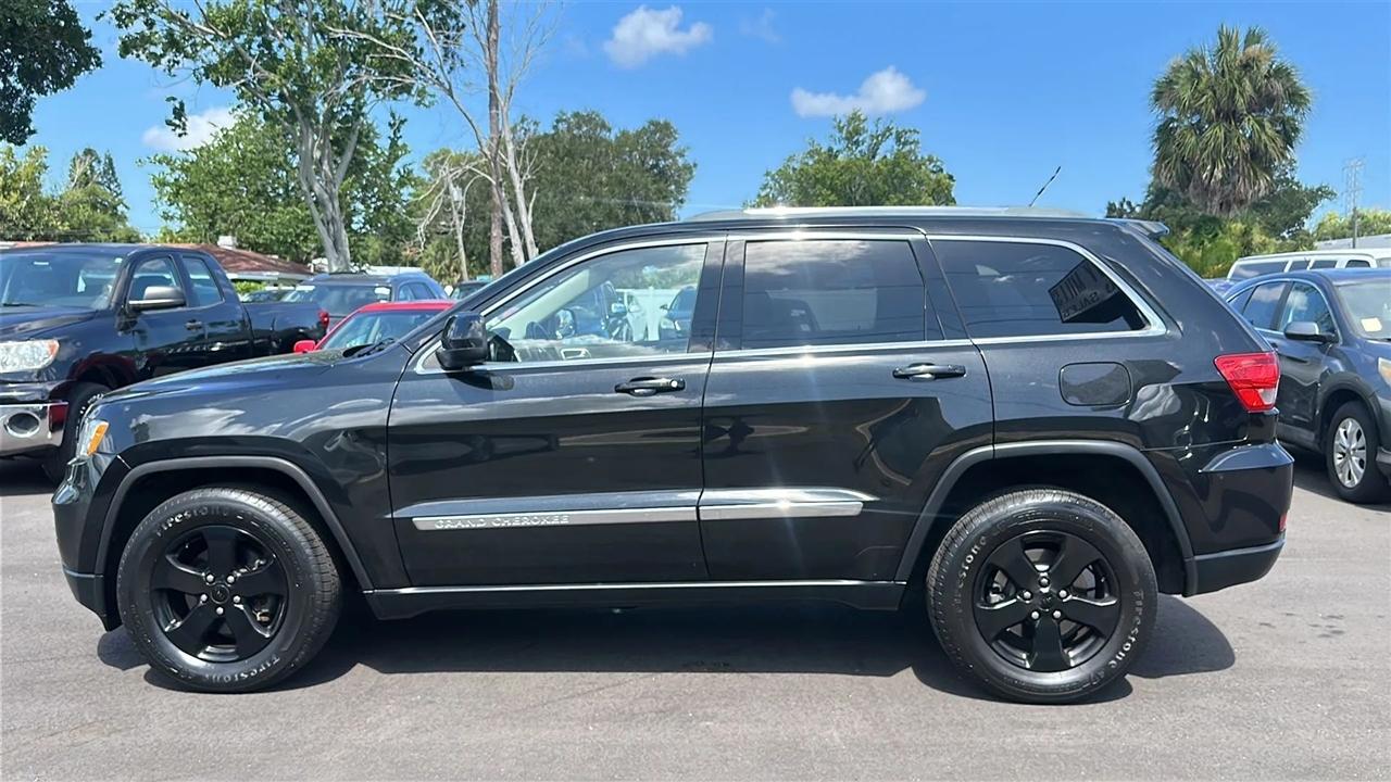 Jeep Grand Cherokee 4WD 4dr Laredo 2012