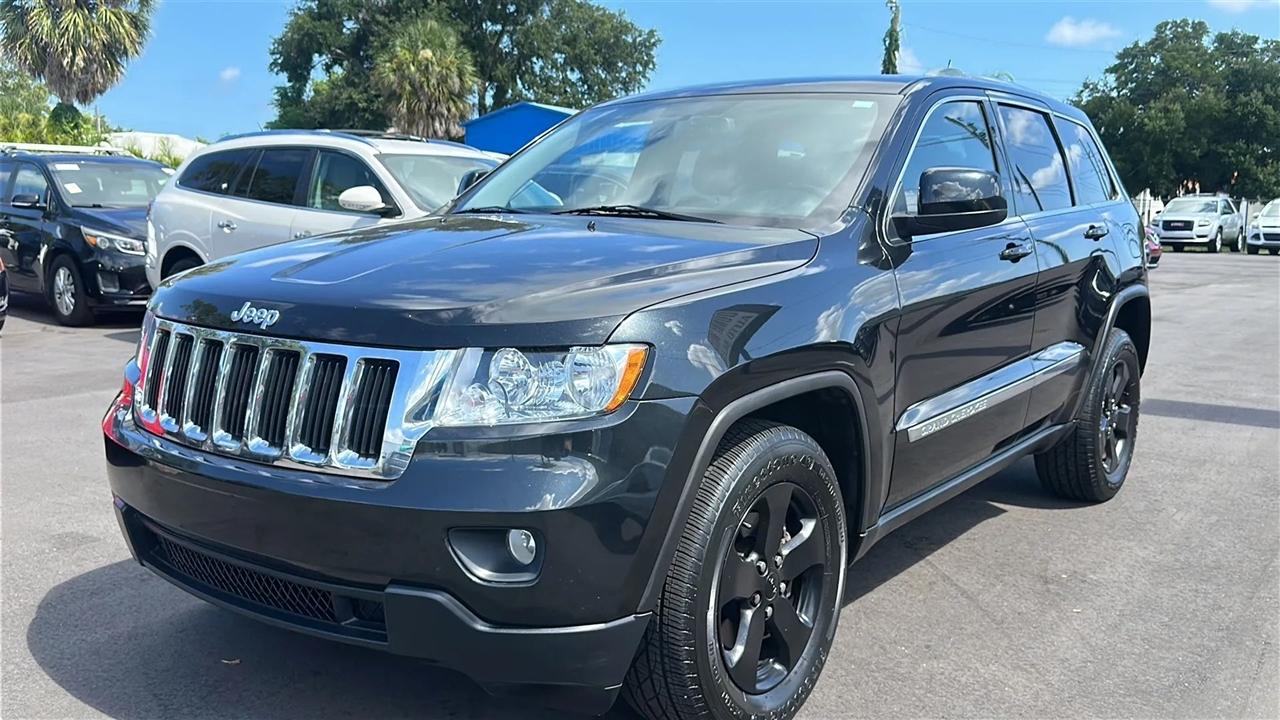 Jeep Grand Cherokee 4WD 4dr Laredo 2012