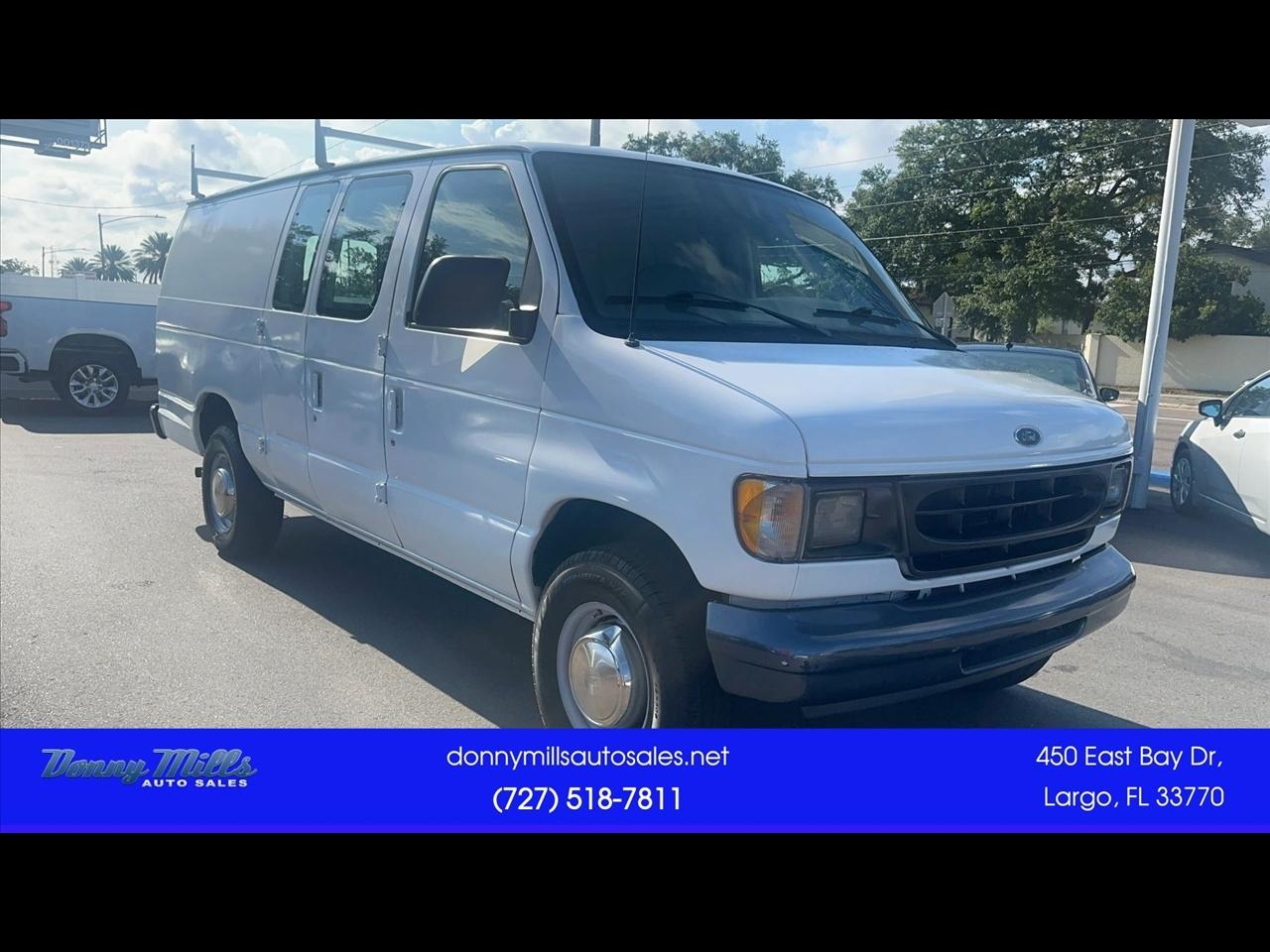 Ford Econoline Cargo Van E-250 Super 2001