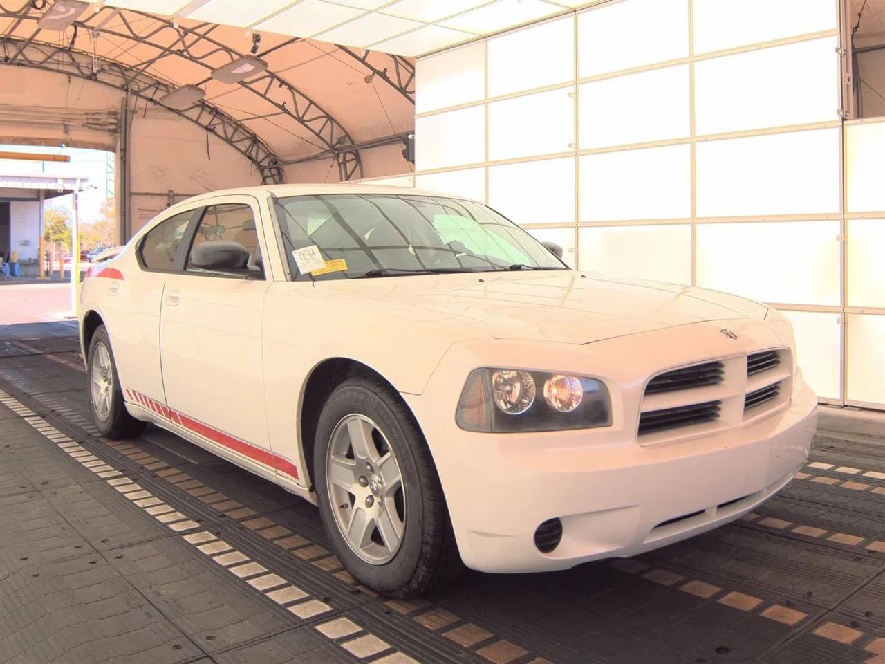 Dodge Charger 4dr Sdn RWD 2008
