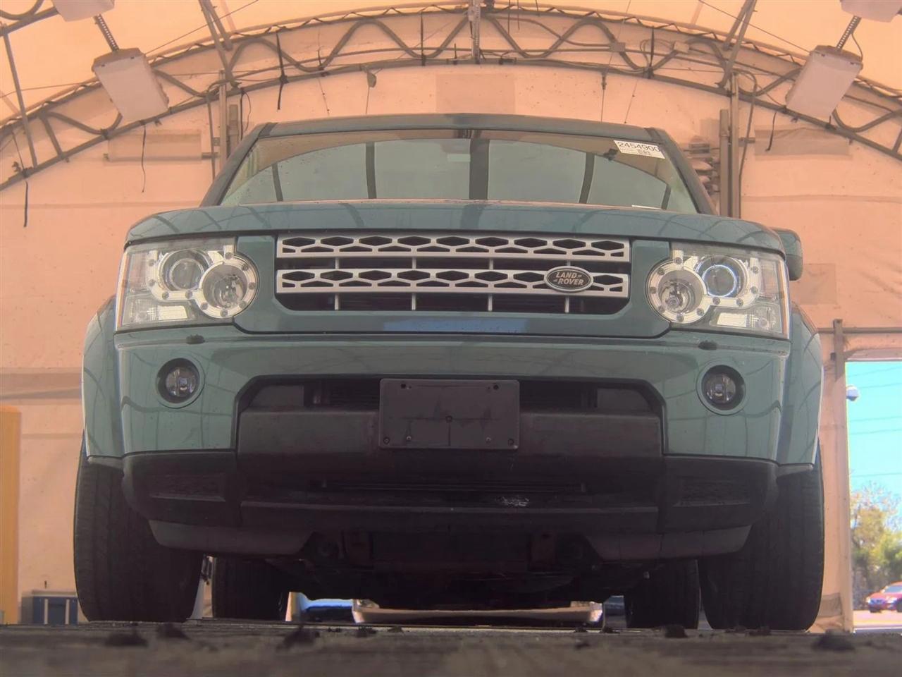 Land Rover LR4 4WD 4dr 2012
